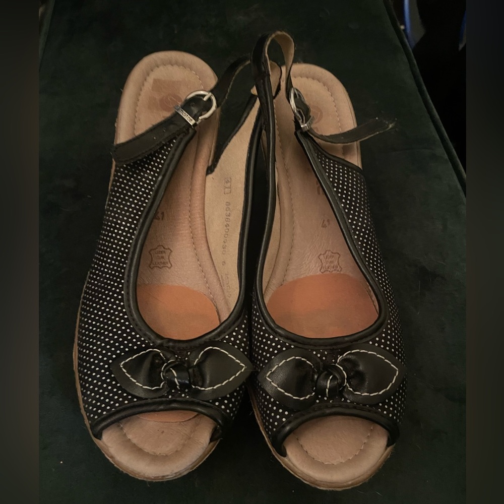 Wedge sandal